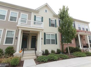 2920 Chinkapin Oak Ln, Woodbridge, VA 22191