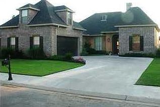 1st image of 203 Beaufort Cir