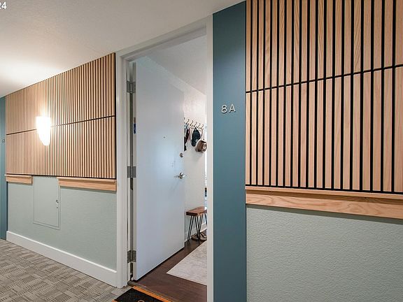 Hallway>