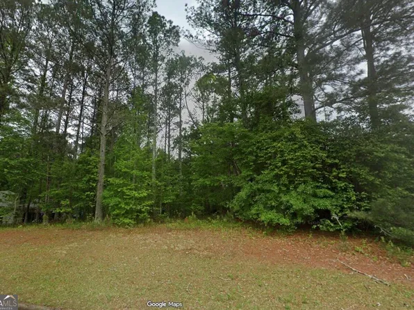 195 Farr Lake Dr, Tyrone, GA 30290