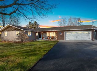 N5595 Locust Rd, Shawano, WI 54166