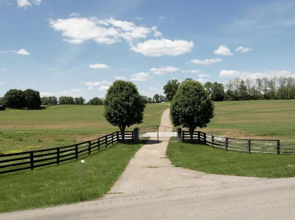 1621 McCowans Ferry Rd, Versailles, KY 40383