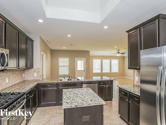 4th image of 4039 Cape Barren Ln
