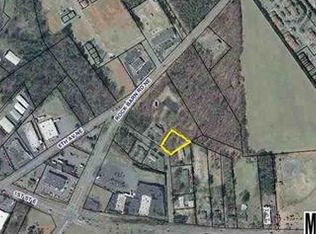 707 2nd St NE, Conover, NC 28613