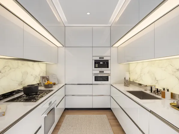 53 West 53rd Street 16F image 3 of 25