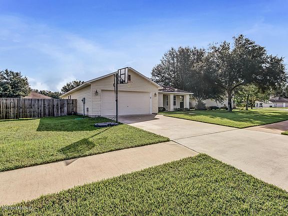4th image of 11285 Belmont Oaks Dr