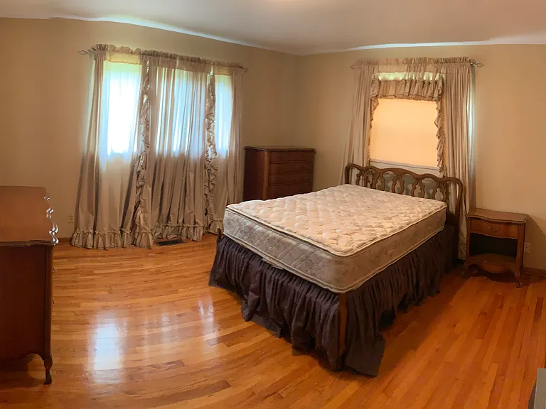 Brickey Ln — Photo 11