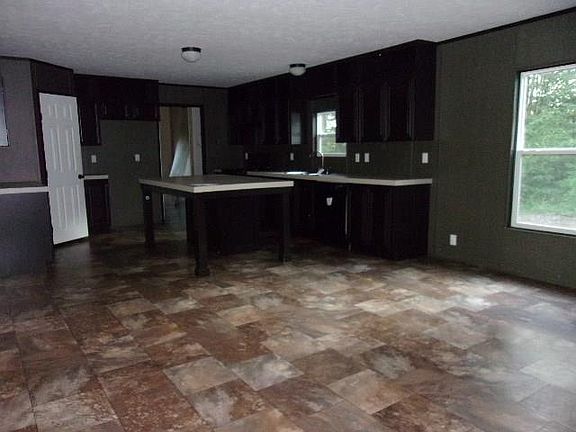 3rd image of 254 Private Road 6964