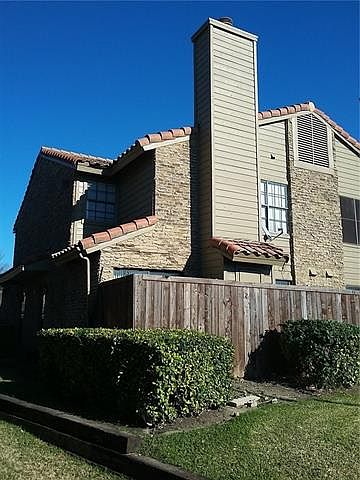1st image of 333 Melrose Dr APT 19D