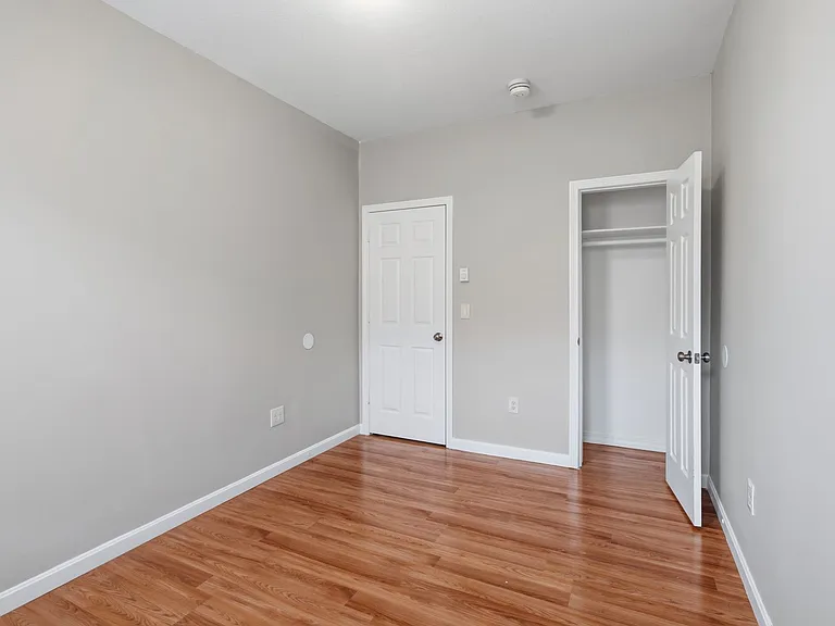 194 196 Lyman Street 53 #57-59 — Photo 7
