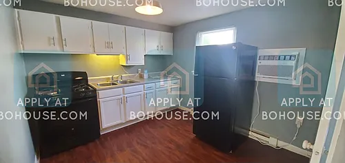 3014 McArthur Photo 1