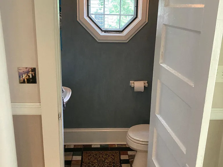 55 Everett St #1 — Photo 18