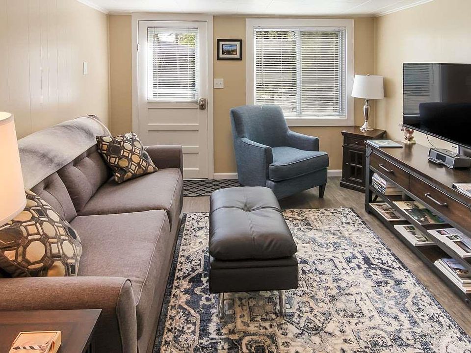 361 Crapo St, Elberta, MI 49628 Zillow