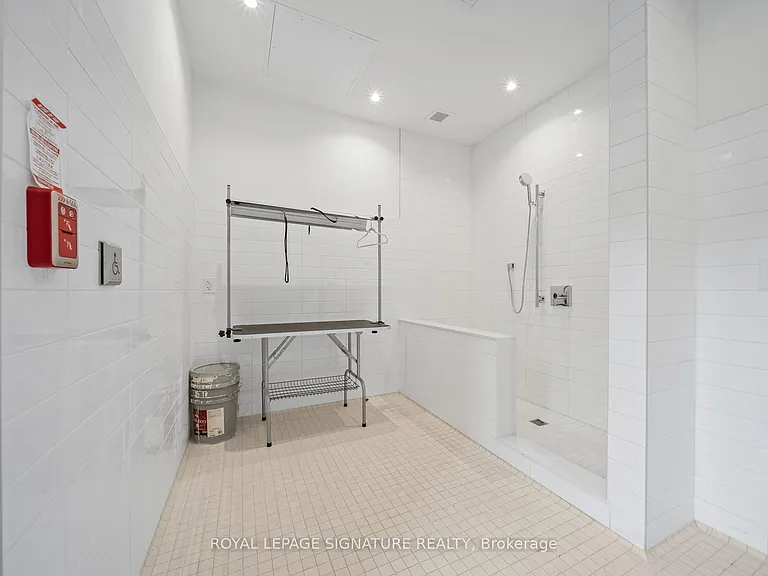 4010 Eglinton Ave W #711 — Photo 25