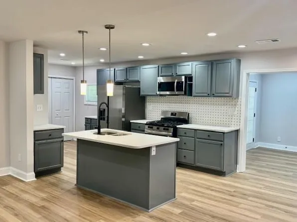 3892 Springleaf Point, Stone Mountain, GA 30083