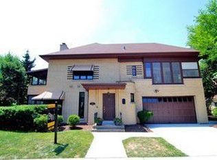 478 Kent Rd, Riverside, IL 60546