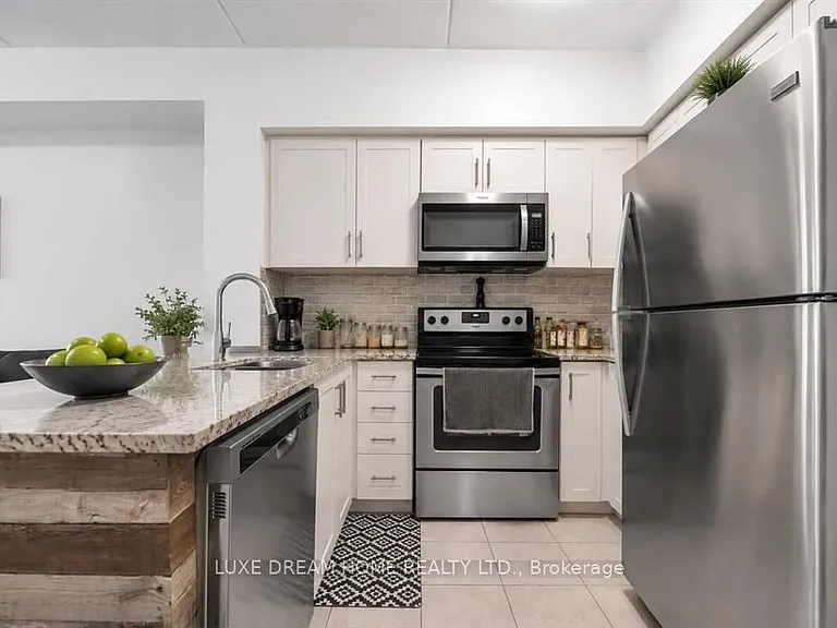 620 Sauve St #511 — Photo 10