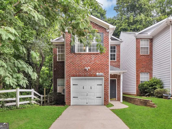 2849 Windsor Forrest Ct, College Park, GA 30349