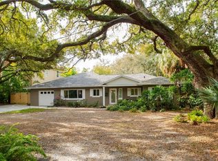 3303 S Shamrock Rd, Tampa, FL 33629