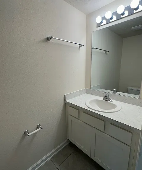 921 Capitol Pkwy — Photo 15