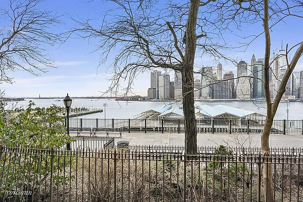 Rented by Corcoran | media 30