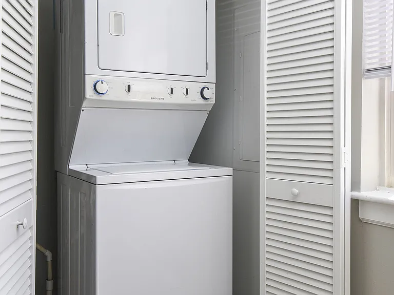 James River Pointe — Photo 12