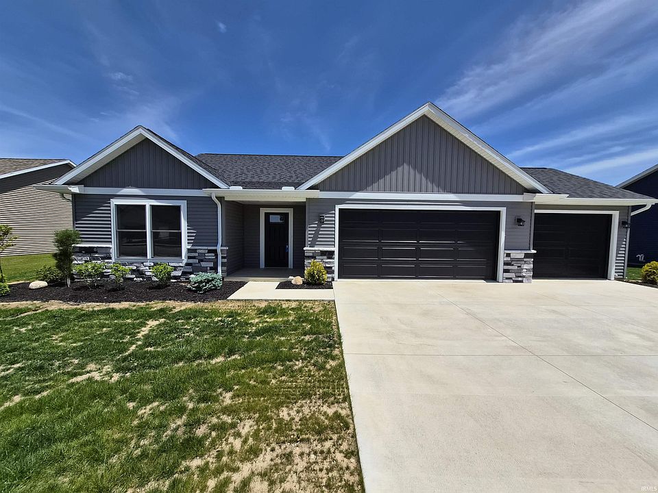 1st image of 430 N Eastfield Cir