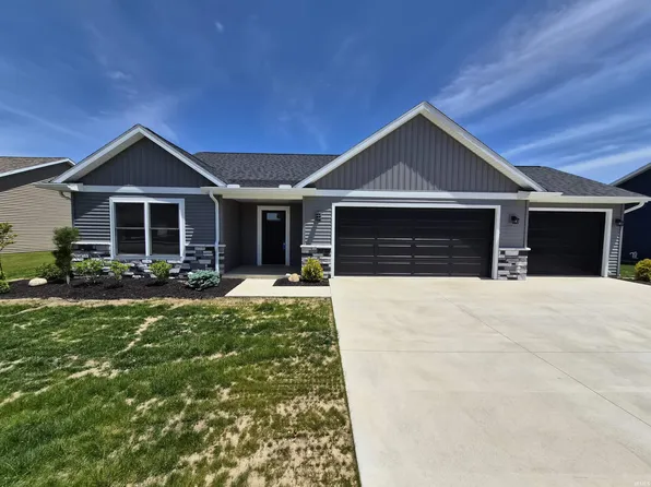 430 N Eastfield Cir, Milford, IN 46542
