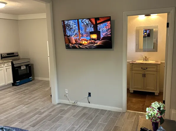 980 W Washington Ave, Sunnyvale, CA 94086