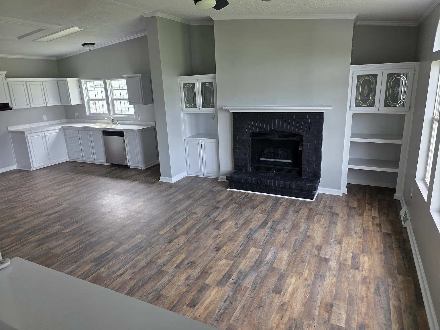 1527 Haymount Rd — Photo 3