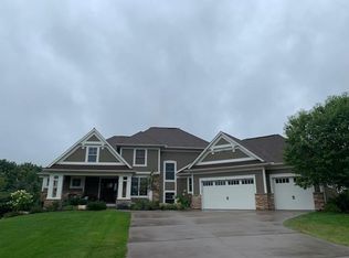 11693 56th St N, Lake Elmo, MN 55042