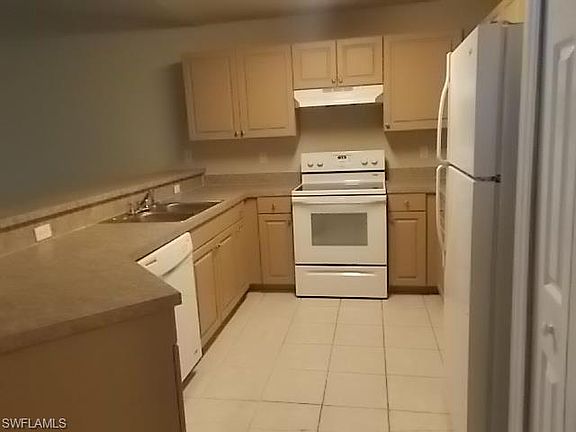 2nd image of 857 Motel St E