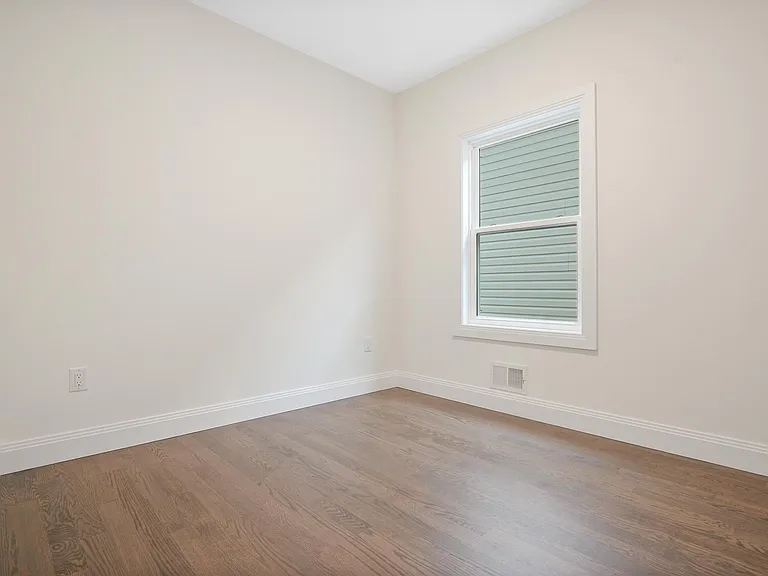 106 Patterson St — Photo 22