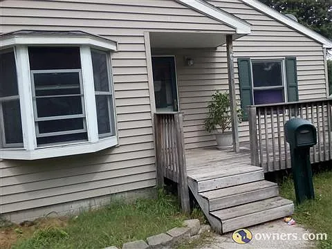 709 Nebobish Ave photo 1