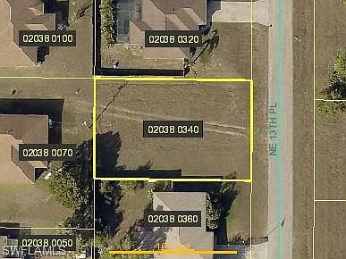 2nd image of 1030 NE 13th Pl