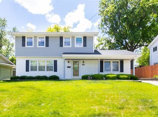 2614 Sherwood Dr, Des Moines, IA 50310