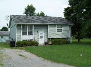 42 James Dr, Metropolis, IL 62960