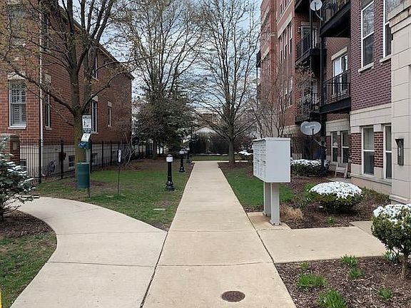 3rd image of 1235 N Orleans St APT 802