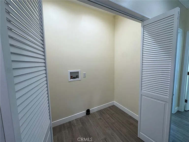 10054 Barling St — Photo 13