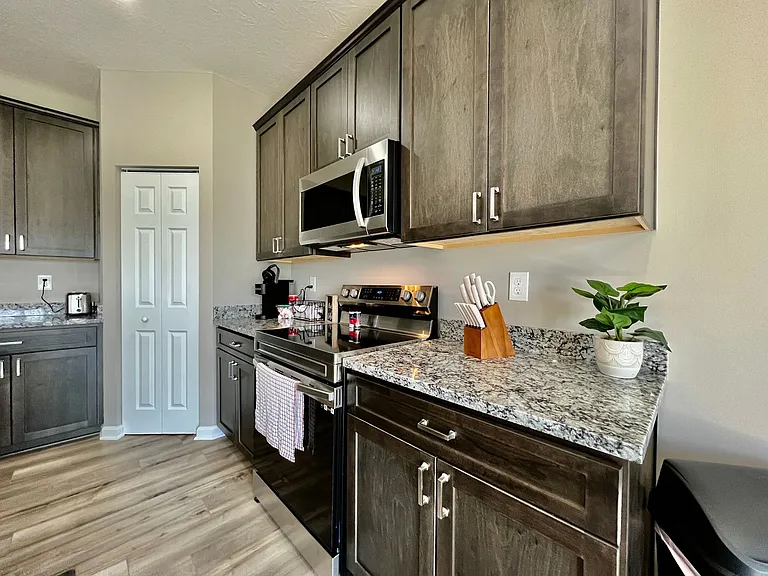 5137 Sofia Cir — Photo 26