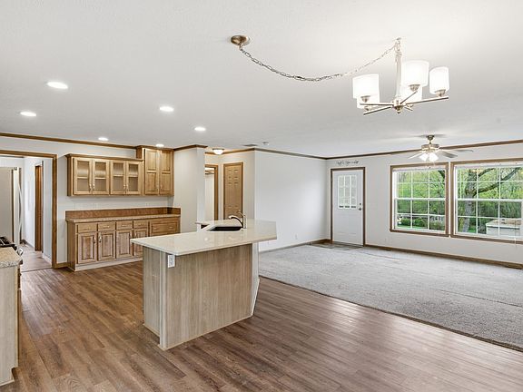 3rd image of 22816 243rd St