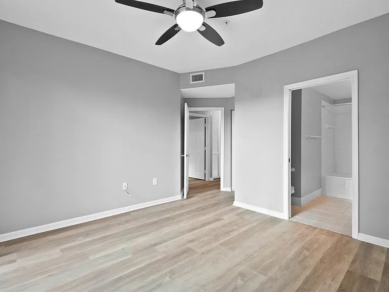4822 Chancellor Dr #20 — Photo 17
