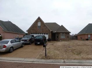 8929 Bent Grass Loop, Southaven, MS 38671