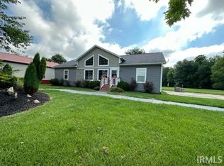 5894 S 100e E, Fort Branch, IN 47648