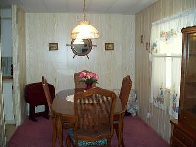 3rd image of 15 Orangewood Dr