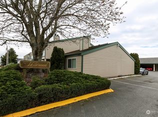 395 S Oak Harbor St, Oak Harbor, WA 98277