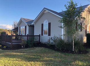 725 Henson Rd, Bowling Green, KY 42104