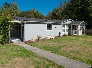 121 Baywood Village Rd, Sequim, WA 98382