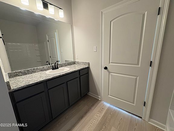 5th image of 3322 Autumn Park Dr