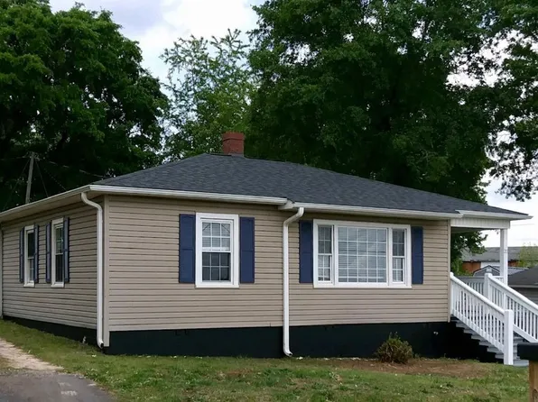 20 John Dodd Rd, Boiling Springs, SC 29316